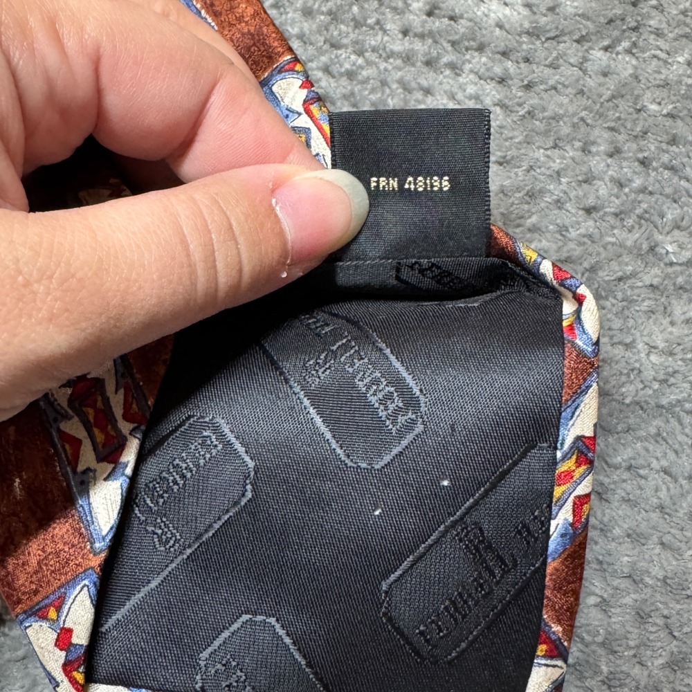 Embassy Square Mens Silk Tie Brown Geometric Print Made in USA Italian Fabric - Picture 6 of 8